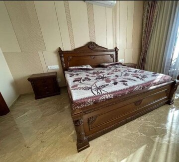 3 BHK Builder Floor For Rent in Sector 11