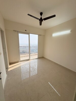 2 BHK Apartment For Rent in Signature The Millennia 3, Sector 37d
