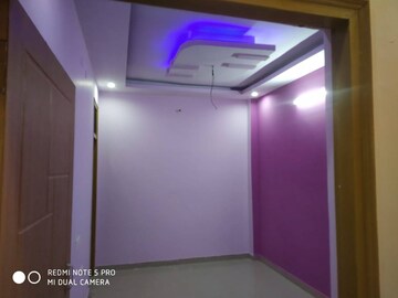 Room in 2 BHK Independent House at Jankipuram – for Sale
