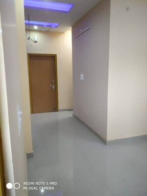 Room in 2 BHK Independent House at Jankipuram – for Sale
