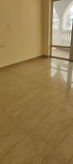 Room in 3.5 BHK Builder Floor at SDS NRI Residency, Sector 45 – for Rent