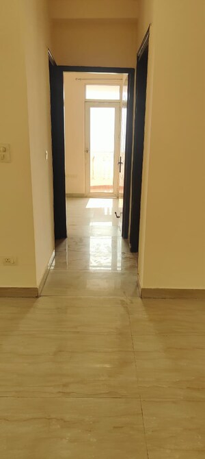 Building Lobby in 3.5 BHK Builder Floor at SDS NRI Residency, Sector 45 – for Rent