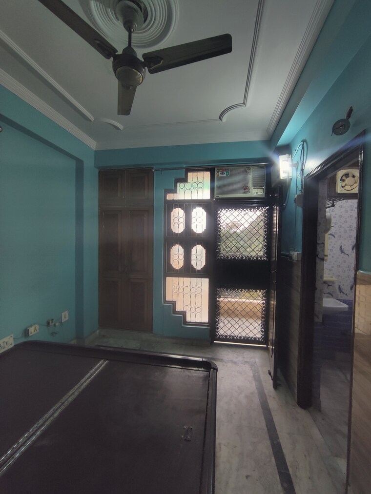 Bedroom, shri-ram-plaza-vaishali 2 Bedroom 1065 Sq.Ft. Builder Floor In Vaishali Sector 4 Ghaziabad 9535728