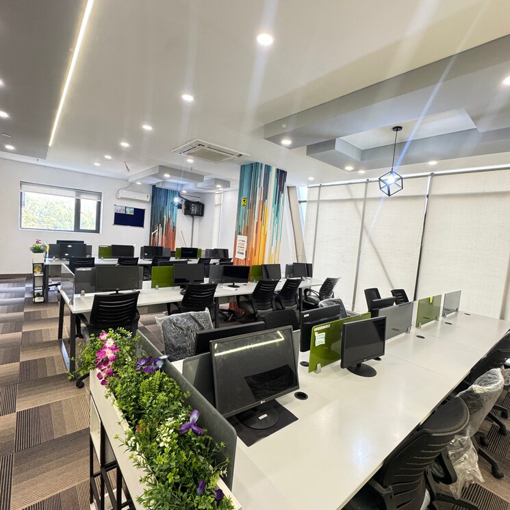 Team Area, sector 74 Commercial Office Space in IT/SEZ 2800 Sq.Ft. In Sector 74 Mohali 9535755