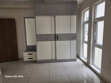 Bedroom in 3 BHK Apartment at Ardente Pine Grove, Hosa Road – for Rent