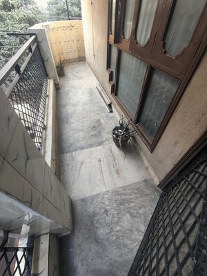 Balcony in 2 BHK Builder Floor at Shri Ram Plaza Vaishali, Vaishali Sector 4 – for Rent