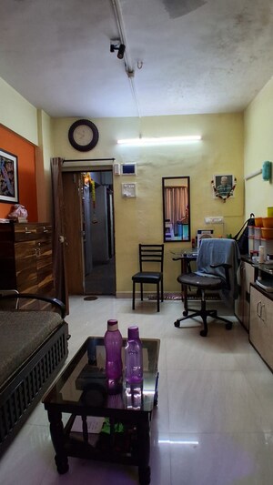 1 BHK Apartment For Rent in Airoli Sector 20