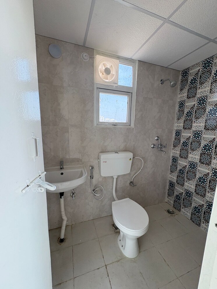 Bathroom, signature-the-millennia-3 2 Bedroom 687 Sq.Ft. Apartment In Sector 37d Gurgaon 9535705