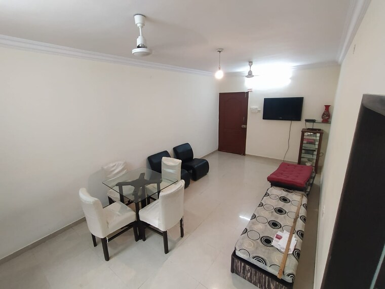 Living Room, panch-leela 2 Bedroom 930 Sq.Ft. Apartment In Powai Mumbai 9535716