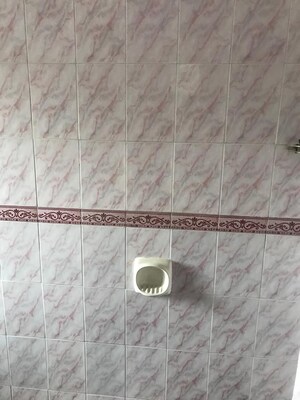 Bathroom in 1 BHK Independent House at RWA Apartments Sector 30, Sector 30 – for Rent