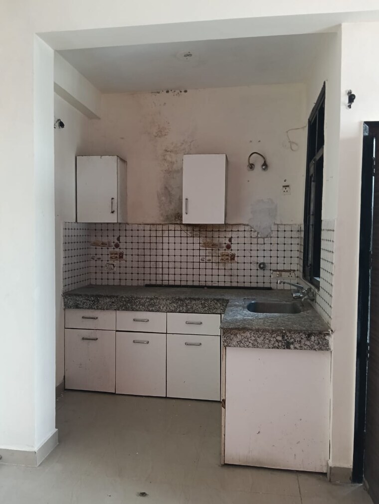 Kitchen, ambala highway 1 Bedroom 850 Sq.Ft. Apartment In Ambala Highway Zirakpur 9535752