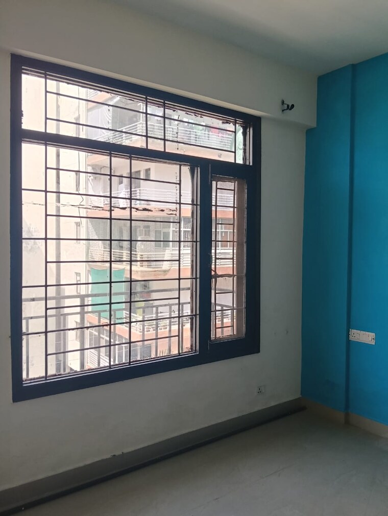 Room, ambala highway 1 Bedroom 850 Sq.Ft. Apartment In Ambala Highway Zirakpur 9535752