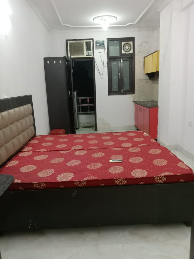 1 Rk+ Study Room Builder Floor For Rent in Ansal Sushant Lok I