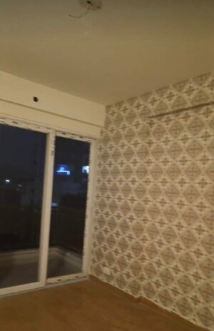 Room in 2 BHK Apartment at VIctoryone Amara, Sector 16 Greater Noida – for Sale