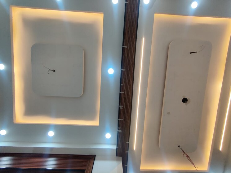 undefined, shivalik colony 3 Bedroom 1800 Sq.Ft. Builder Floor In Shivalik Colony Delhi 9535921