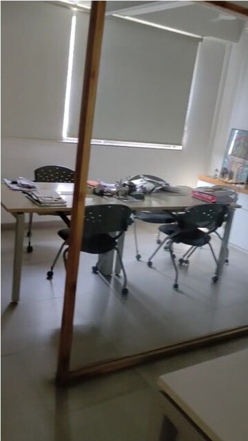  Office Space For Sale in Chembur