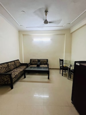 Living Room in 1 BHK Builder Floor at Chattarpur – for Rent