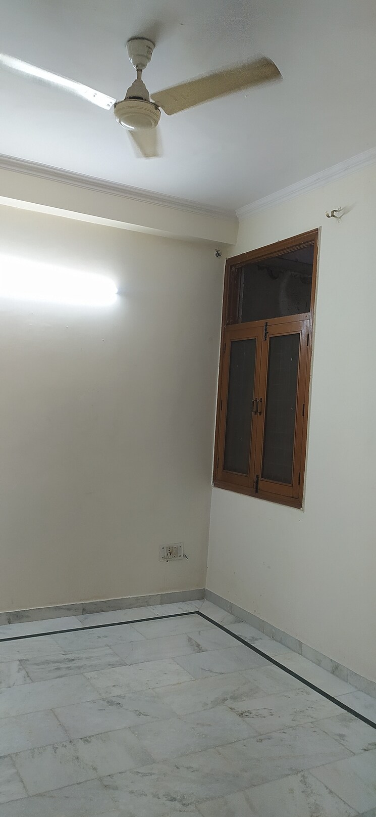 Room, khirki extension 2 Bedroom 750 Sq.Ft. Builder Floor In Khirki Extension Delhi 9536023