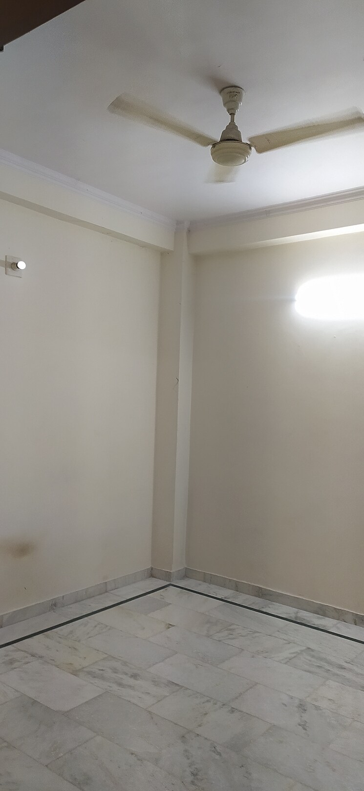 Room, khirki extension 2 Bedroom 750 Sq.Ft. Builder Floor In Khirki Extension Delhi 9536023