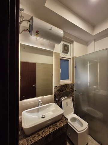 Master Bedroom in 3.5 BHK Apartment at Paras Irene, Sector 70a – for Sale