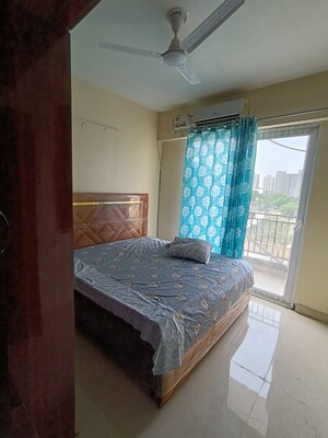Bedroom in 2 BHK Apartment at Signature Global Prime, Sector 63a – for Rent