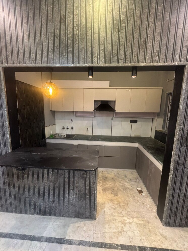 Kitchen, sector 37 2 Bedroom 170 Sq.Yd. Independent House In Sector 37 Faridabad 9536190