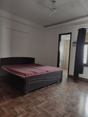 Bedroom in 3 BHK Builder Floor at Sector 57 – for Sale