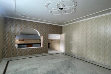 Parking in 4 BHK Villa at Bijwasan – for Rent