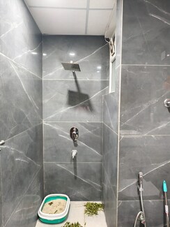 3 BHK + Pooja Room Apartment For Sale in GHB Splande