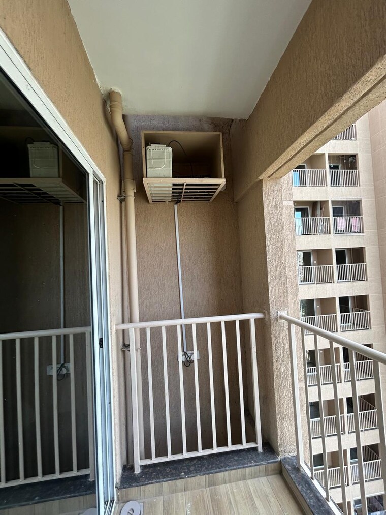 Balcony, godrej-green-vistas 3 Bedroom 815 Sq.Ft. Apartment In Mahalunge Pune 9536209