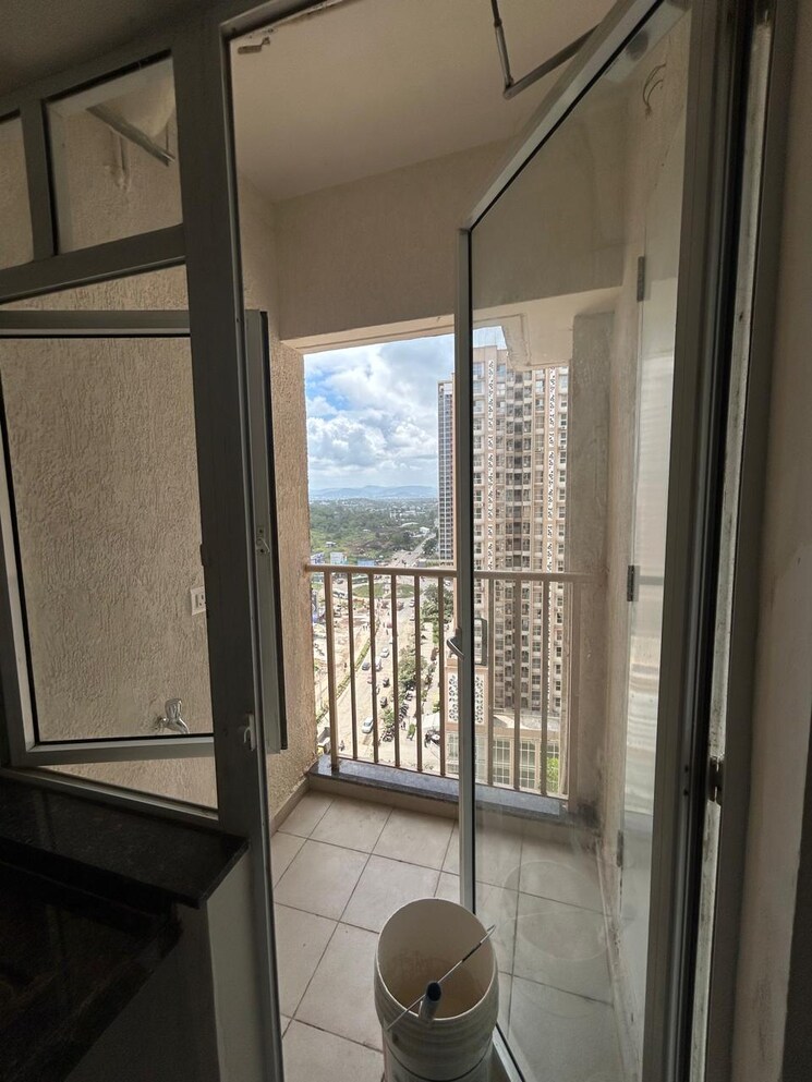 Kitchen, godrej-green-vistas 3 Bedroom 815 Sq.Ft. Apartment In Mahalunge Pune 9536209