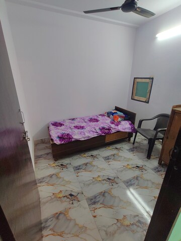 Room in  Pg at Uttam Nagar – for Rent