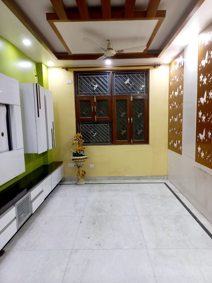 Bedroom, shri-ram-plaza-vaishali 2 Bedroom 1095 Sq.Ft. Builder Floor In Vaishali Sector 4 Ghaziabad 9536431