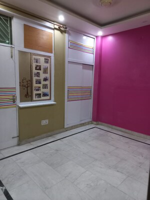 Room in 2 BHK Builder Floor at Shri Ram Plaza Vaishali, Vaishali Sector 4 – for Sale