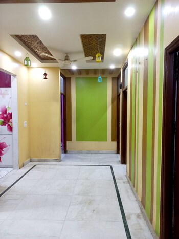 Shri Ram Plaza Vaishali