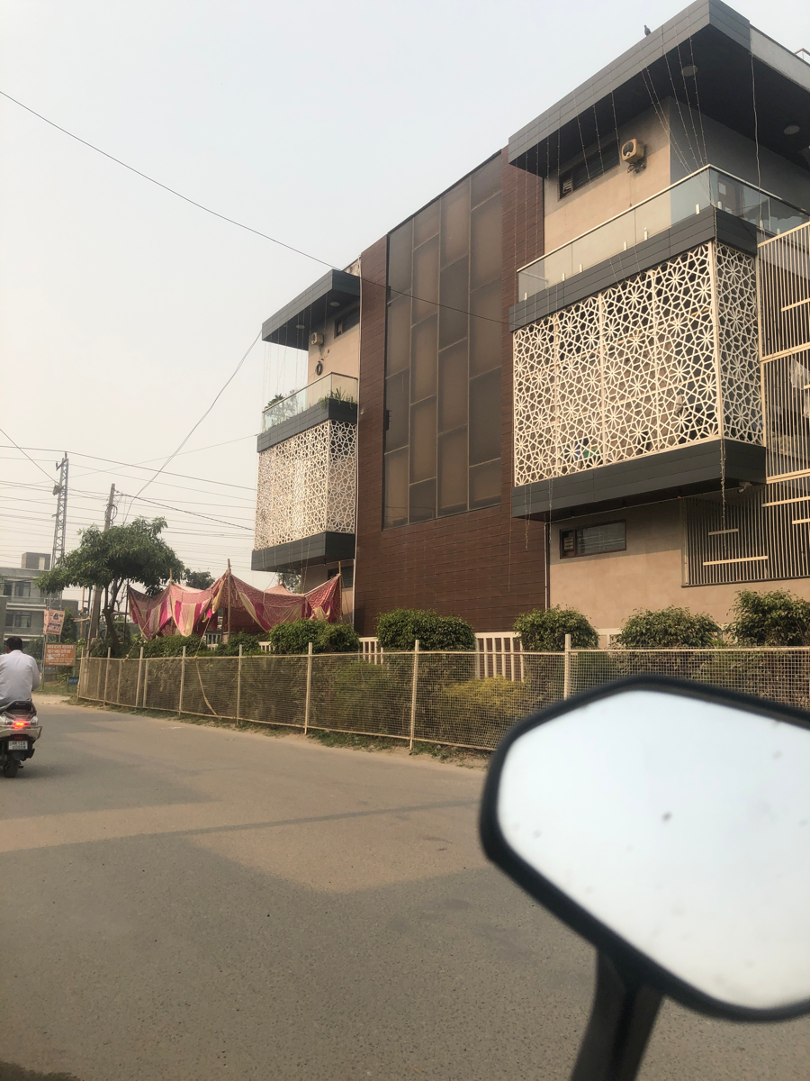 Plot For Sale in Sector 24