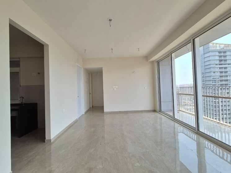 Room, tata-serein 3 Bedroom 1007 Sq.Ft. Apartment In Pokhran Road No Two Thane 9536386