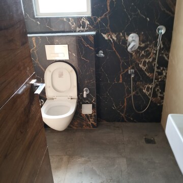 Bathroom in 1 BHK Builder Floor at Ansal Royale Casa, Sector 55 – for Rent