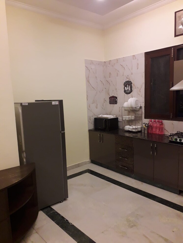 Kitchen, safdarjung enclave 2 Bedroom 2700 Sq.Ft. Builder Floor In Safdarjung Enclave Delhi 9536377