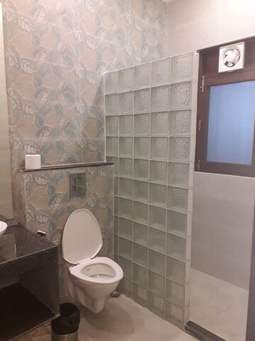 Bathroom in 2 BHK Builder Floor at Safdarjung Enclave – for Rent