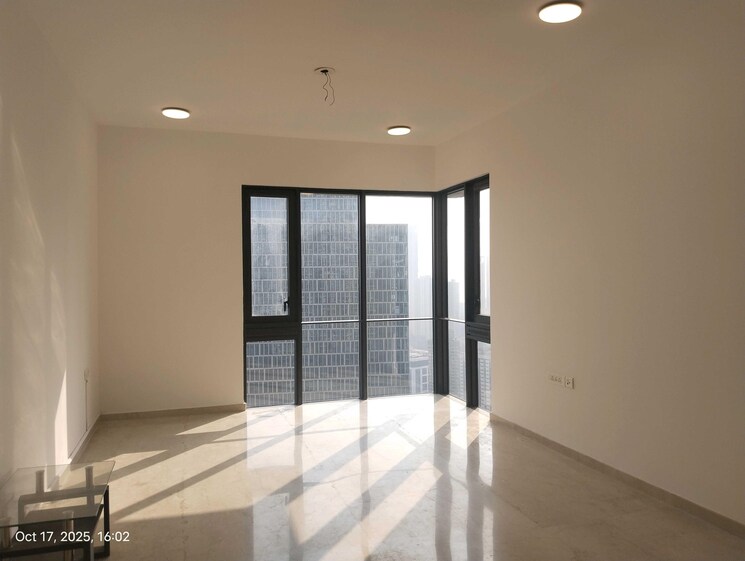 Cover Image, lodha-the-park 3 Bedroom 1111 Sq.Ft. Apartment In Worli Mumbai 9536411