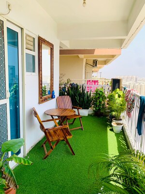 Gym in 2 BHK Apartment at Gaur City 7th Avenue, Sector 4 Greater Noida – for Rent