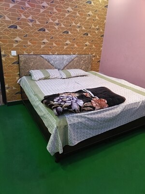 Bedroom in 3 BHK Apartment at Strategic Royal Court, Sector 16 Greater Noida – for Rent