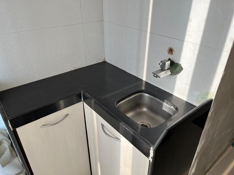 Kitchen, real-tech-park Commercial Office Space 1652 Sq.Ft. In Vashi Sector 30a Navi Mumbai 9536455