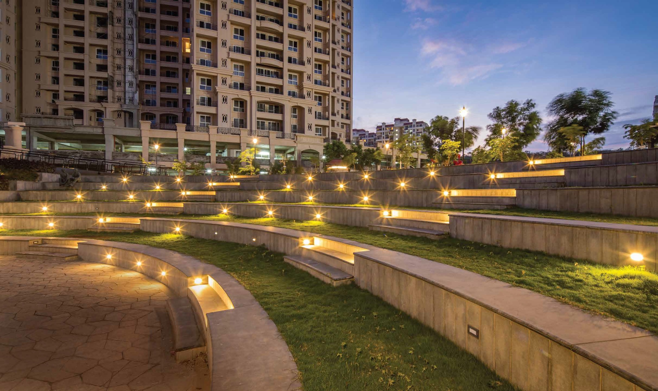 2 BHK Apartment For Sale in K Raheja Reserve
