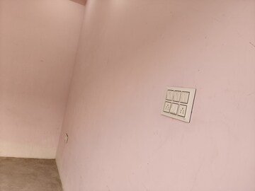 Room in  Warehouse at UPAVP Amrapali Enclave, Dubagga – for Rent