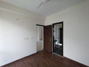 3 BHK Apartment For Rent in BPTP Parkland Pride, Sector 77