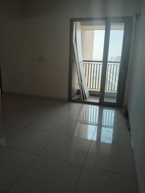 Room in 3 BHK Apartment at Shivalik Sharda Park View 2, Shela – for Rent