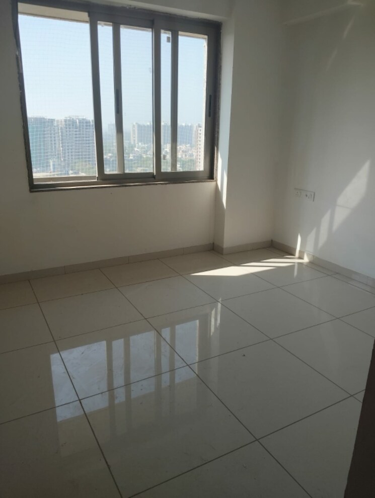 Bathroom, shivalik-sharda-park-view-2 3 Bedroom 1505 Sq.Ft. Apartment In Shela Ahmedabad 9536588