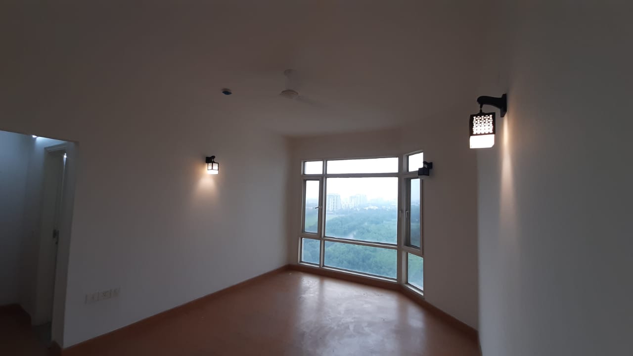3 BHK + Servant Room 1925 Sq.Ft. Apartment in Jaypee Moon Court